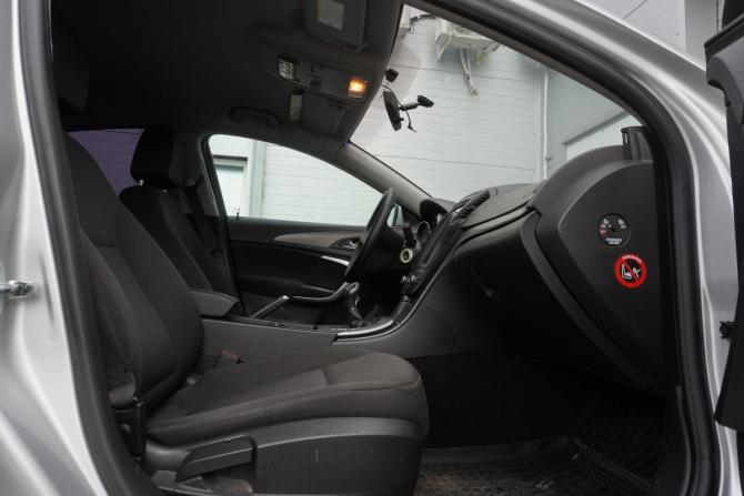 Opel Insignia I с пробегом 2012 года, цена 627 000 рублей, 188732 км, хэтчбек, Автокод Объявления