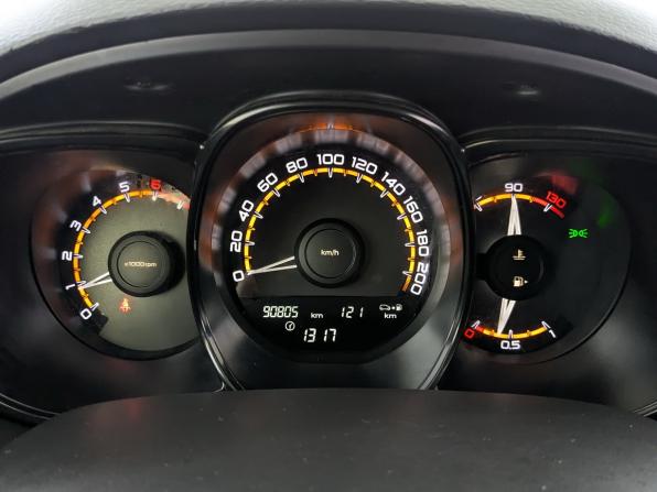 Lada (ВАЗ) Vesta I с пробегом 2019 года, цена 900 000 рублей, 90804 км, седан, Автокод Объявления