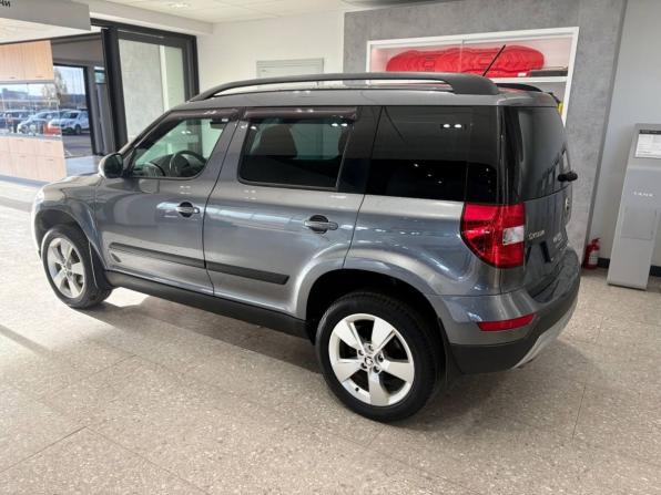 Skoda Yeti I Рестайлинг с пробегом 2016 года, цена 1 206 000 рублей, 183667 км, внедорожник, Автокод Объявления