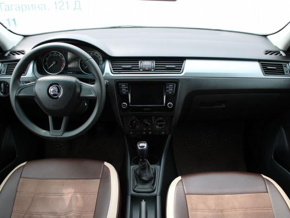 Skoda Rapid I Рестайлинг с пробегом 2018 года, цена 980 000 рублей, 127296 км, лифтбек, Автокод Объявления