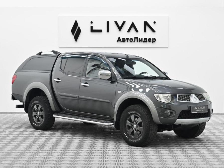 Mitsubishi L200 IV Москва  - изображение 1