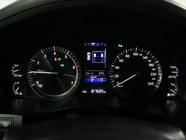 Lexus LX III Рестайлинг 2 с пробегом 2016 года, цена 5 850 000 рублей, 187682 км, внедорожник, Автокод Объявления