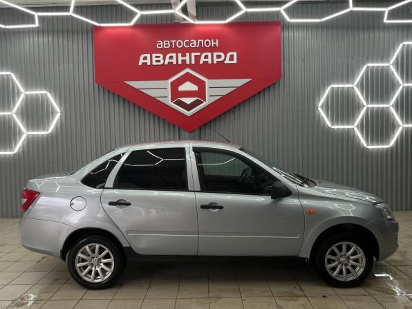 Lada (ВАЗ) Granta I с пробегом 2013 года, цена 440 000 рублей, 177223 км, седан, Автокод Объявления