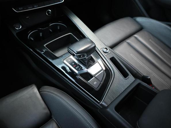 Audi A5 II (F5) Рестайлинг с пробегом 2021 года, цена 3 899 000 рублей, 117892 км, лифтбек, Автокод Объявления