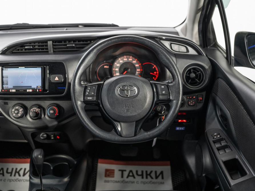 Toyota Vitz III (XP130) Рестайлинг 2 Иркутск  - изображение 9