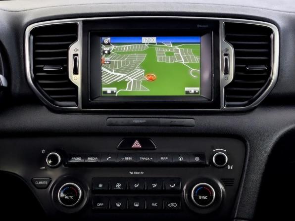 Kia Sportage IV с пробегом 2016 года, цена 1 740 000 рублей, 136371 км, внедорожник, Автокод Объявления