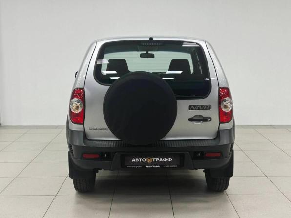 Chevrolet Niva I Рестайлинг с пробегом 2017 года, цена 519 000 рублей, 97461 км, внедорожник, Автокод Объявления