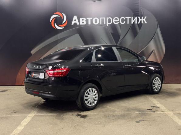 Lada (ВАЗ) Vesta I с пробегом 2019 года, цена 890 000 рублей, 134061 км, седан, Автокод Объявления