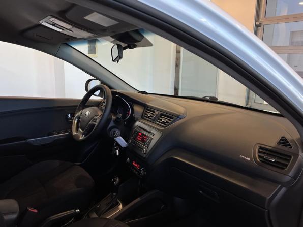 Kia Rio III Рестайлинг с пробегом 2015 года, цена 1 225 000 рублей, 150403 км, седан, Автокод Объявления