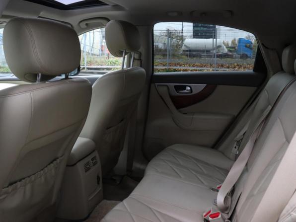 Infiniti QX70 с пробегом 2014 года, цена 2 850 000 рублей, 67833 км, внедорожник, Автокод Объявления