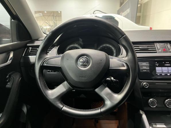 Skoda Octavia III (A7) с пробегом 2013 года, цена 880 000 рублей, 242774 км, лифтбек, Автокод Объявления