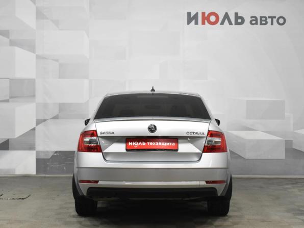 Skoda Octavia III (A7) Рестайлинг с пробегом 2017 года, цена 1 630 000 рублей, 130430 км, лифтбек, Автокод Объявления