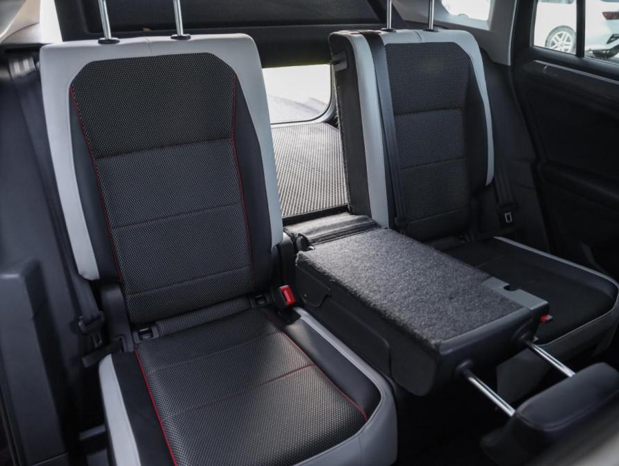 Volkswagen Tiguan II Рестайлинг Санкт-Петербург  - изображение 25