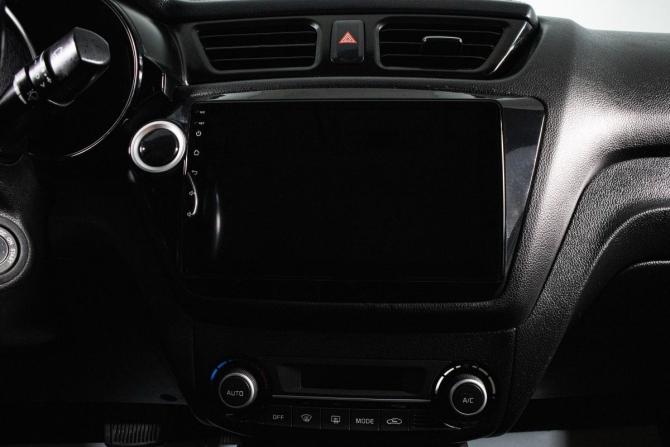 Kia Rio III Рестайлинг с пробегом 2017 года, цена 1 079 000 рублей, 195620 км, седан, Автокод Объявления