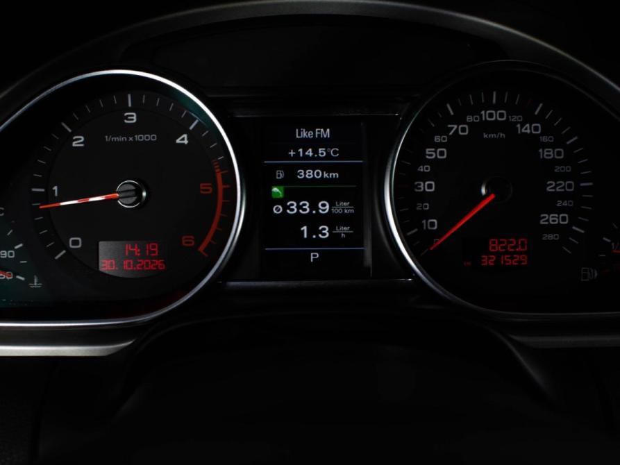 Audi Q7 I (4L) Рестайлинг Москва  - изображение 12