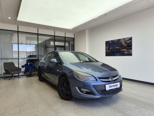 Opel Astra J Рестайлинг с пробегом 2012 года, цена 580 000 рублей, 268000 км, хэтчбек, Автокод Объявления
