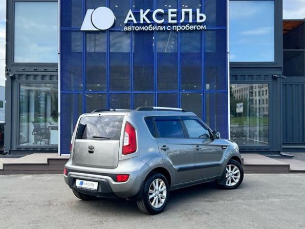 Kia Soul I Рестайлинг с пробегом 2012 года, цена 799 000 рублей, 205000 км, хэтчбек, Автокод Объявления
