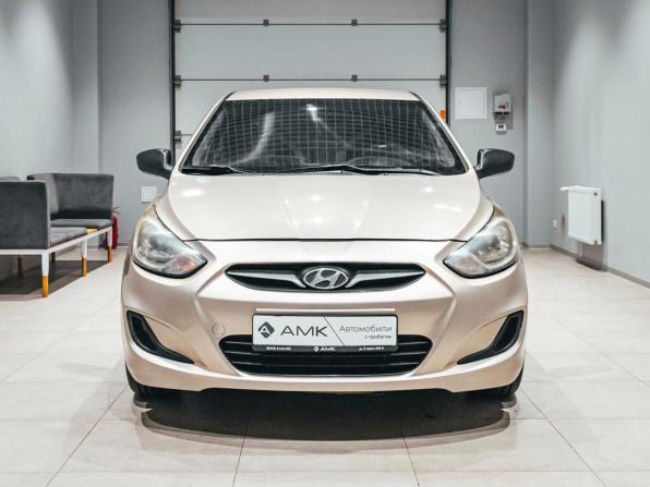 Hyundai Solaris I с пробегом 2011 года, цена 595 000 рублей, 157930 км, седан, Автокод Объявления