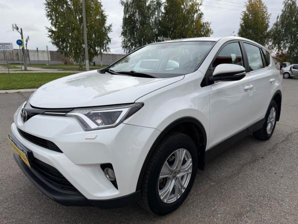 Toyota RAV4 IV (XA40) Рестайлинг с пробегом 2018 года, цена 2 349 999 рублей, 85000 км, внедорожник, Автокод Объявления