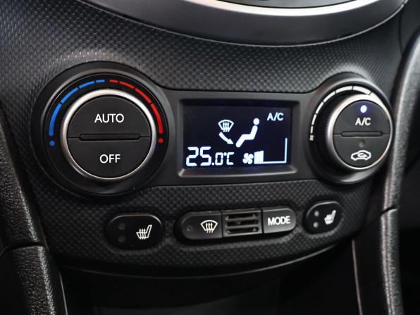 Hyundai Solaris I Рестайлинг с пробегом 2016 года, цена 978 000 рублей, 46240 км, седан, Автокод Объявления
