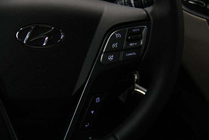 Hyundai Santa Fe III с пробегом 2014 года, цена 2 199 000 рублей, 132535 км, внедорожник, Автокод Объявления