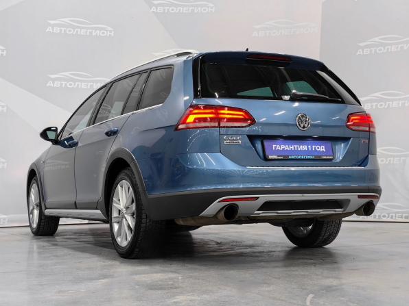 Volkswagen Golf VII с пробегом 2015 года, цена 1 550 000 рублей, 248000 км, универсал, Автокод Объявления