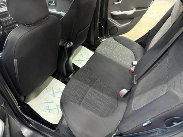 Kia Rio III с пробегом 2013 года, цена 920 000 рублей, 115125 км, хэтчбек, Автокод Объявления