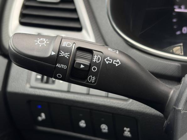 Hyundai Santa Fe III Рестайлинг с пробегом 2016 года, цена 2 399 000 рублей, 122324 км, внедорожник, Автокод Объявления