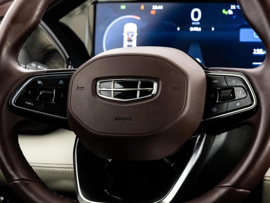 Geely Monjaro I Санкт-Петербург  - изображение 11