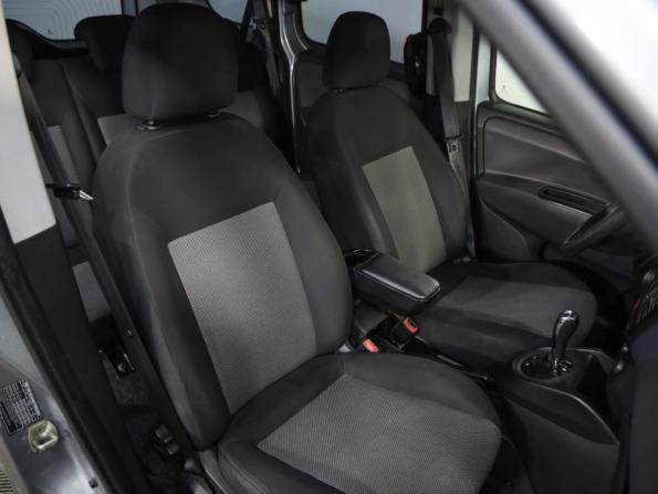 Fiat Doblo II с пробегом 2011 года, цена 989 000 рублей, 170669 км, компактвэн, Автокод Объявления
