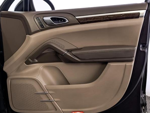Porsche Cayenne II (958) с пробегом 2014 года, цена 2 295 000 рублей, 240700 км, внедорожник, Автокод Объявления