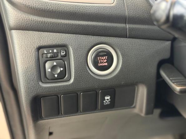 Mitsubishi Pajero Sport III с пробегом 2018 года, цена 1 999 000 рублей, 336930 км, внедорожник, Автокод Объявления
