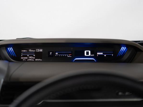 Honda Freed II Рестайлинг с пробегом 2020 года, цена 1 570 000 рублей, 57673 км, компактвэн, Автокод Объявления