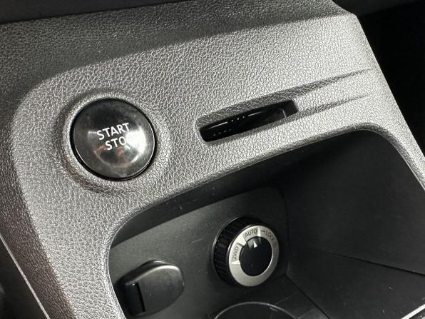 Renault Kaptur I с пробегом 2017 года, цена 1 249 000 рублей, 227169 км, внедорожник, Автокод Объявления