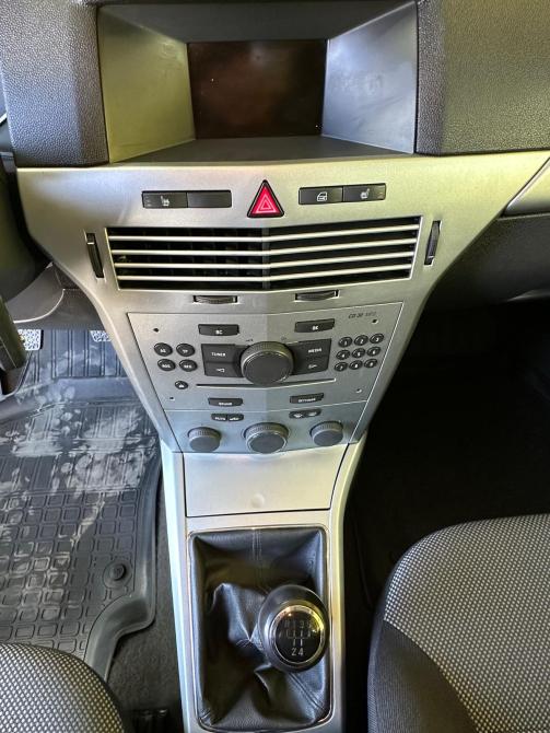 Opel Astra H Рестайлинг Ижевск  - изображение 13