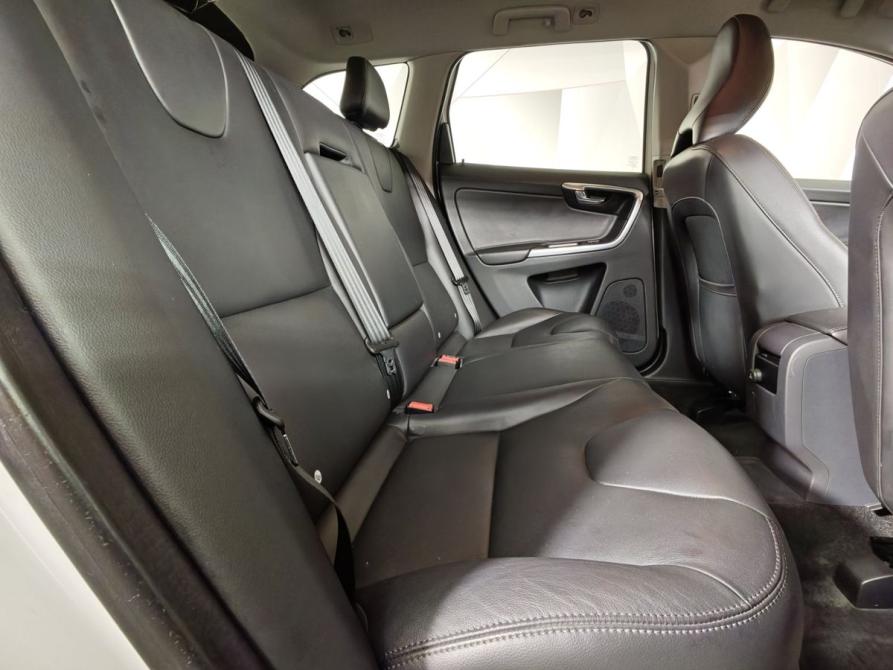 Volvo XC60 I Рестайлинг Москва  - изображение 16