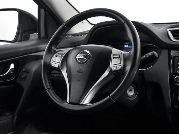 Nissan Qashqai II с пробегом 2017 года, цена 1 690 672 рубля, 71225 км, внедорожник, Автокод Объявления