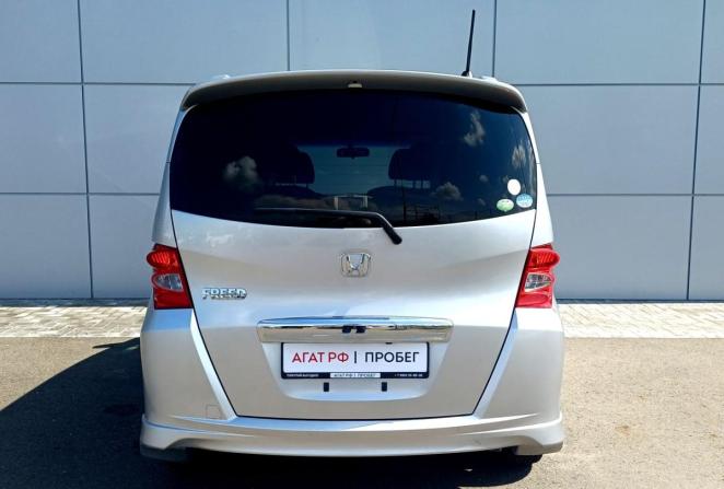 Honda Freed I с пробегом 2010 года, цена 1 115 000 рублей, 113375 км, компактвэн, Автокод Объявления