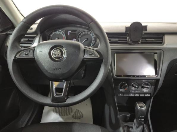 Skoda Rapid I Рестайлинг с пробегом 2018 года, цена 1 145 000 рублей, 146975 км, лифтбек, Автокод Объявления
