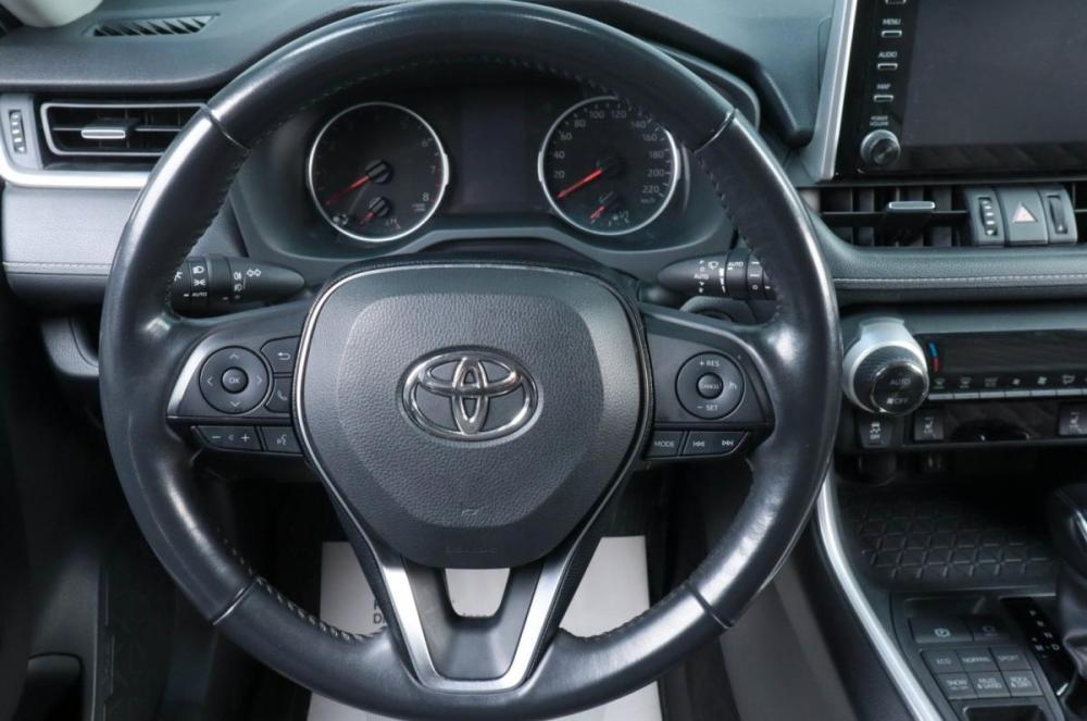 Toyota RAV4 IV (XA40) Рестайлинг Челябинск  - изображение 14