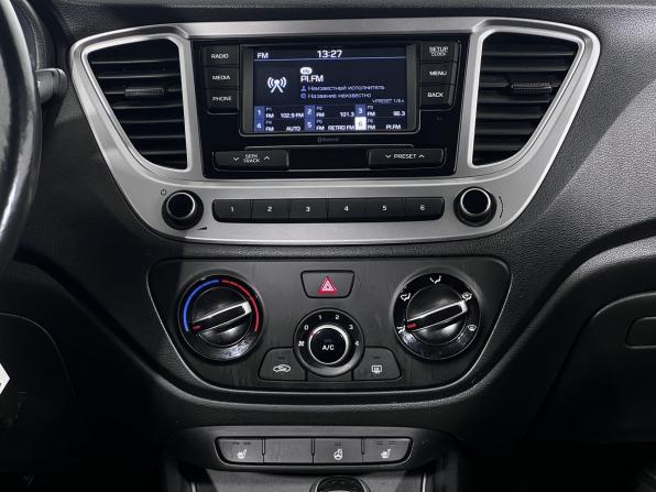 Hyundai Solaris II с пробегом 2019 года, цена 1 490 000 рублей, 67000 км, седан, Автокод Объявления