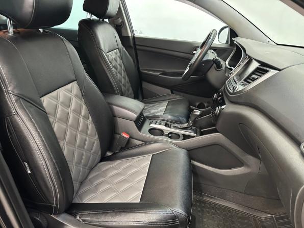 Hyundai Tucson III с пробегом 2018 года, цена 1 799 000 рублей, 242681 км, внедорожник, Автокод Объявления