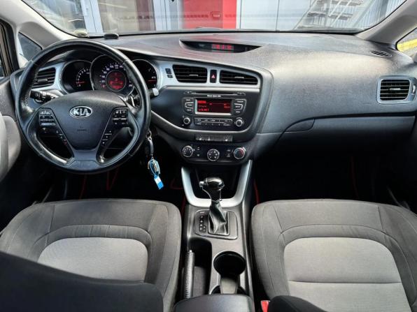 Kia Ceed II с пробегом 2012 года, цена 1 057 810 рублей, 179988 км, хэтчбек, Автокод Объявления