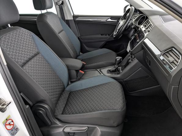 Volkswagen Tiguan II с пробегом 2020 года, цена 2 372 500 рублей, 54381 км, внедорожник, Автокод Объявления