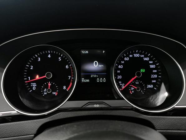 Volkswagen Passat B8 Рестайлинг с пробегом 2020 года, цена 2 350 000 рублей, 93285 км, седан, Автокод Объявления