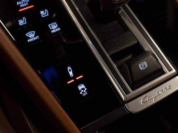 Porsche Cayenne III с пробегом 2019 года, цена 6 800 000 рублей, 92982 км, внедорожник, Автокод Объявления