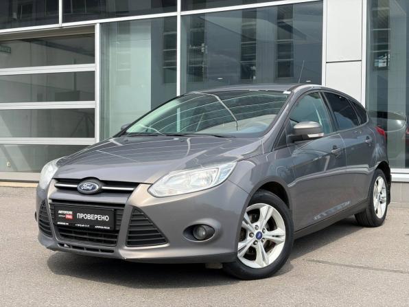 Ford Focus III с пробегом 2015 года, цена 635 000 рублей, 208000 км, хэтчбек, Автокод Объявления