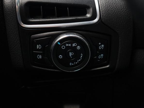 Ford Focus III с пробегом 2013 года, цена 900 000 рублей, 120268 км, хэтчбек, Автокод Объявления