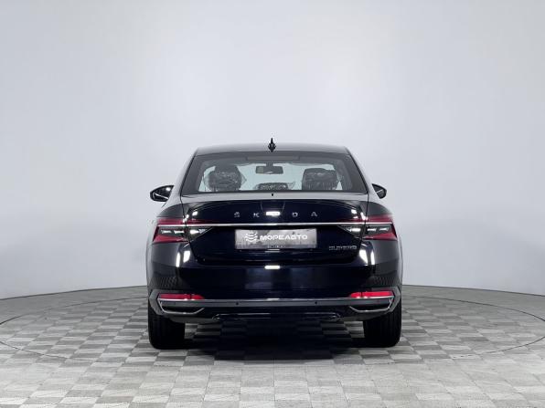 Skoda Superb III Рестайлинг с пробегом 2025 года, цена 3 450 000 рублей, 1543 км, лифтбек, Автокод Объявления