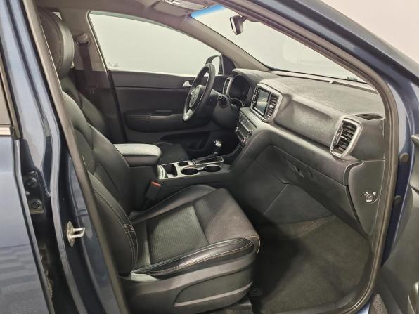 Kia Sportage IV Рестайлинг с пробегом 2019 года, цена 1 999 000 рублей, 160009 км, внедорожник, Автокод Объявления